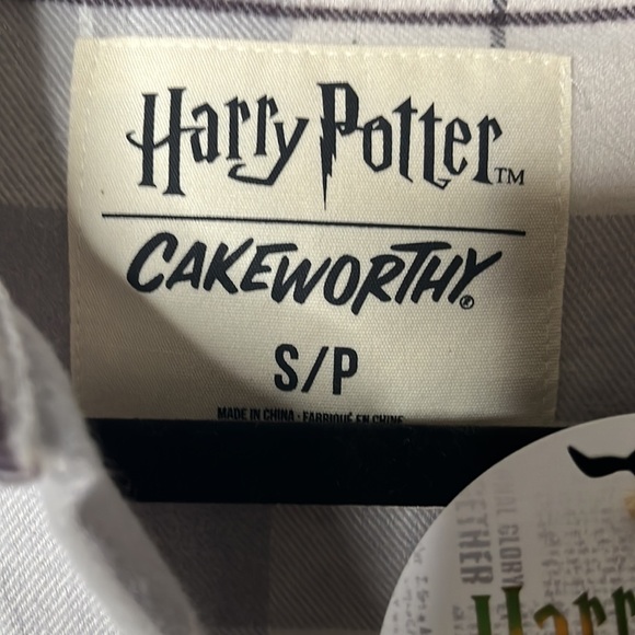 Rare Dobby Harry Potter flannel cakeworthy cream grey w/ brown pinstripe tartan - Picture 11 of 16
